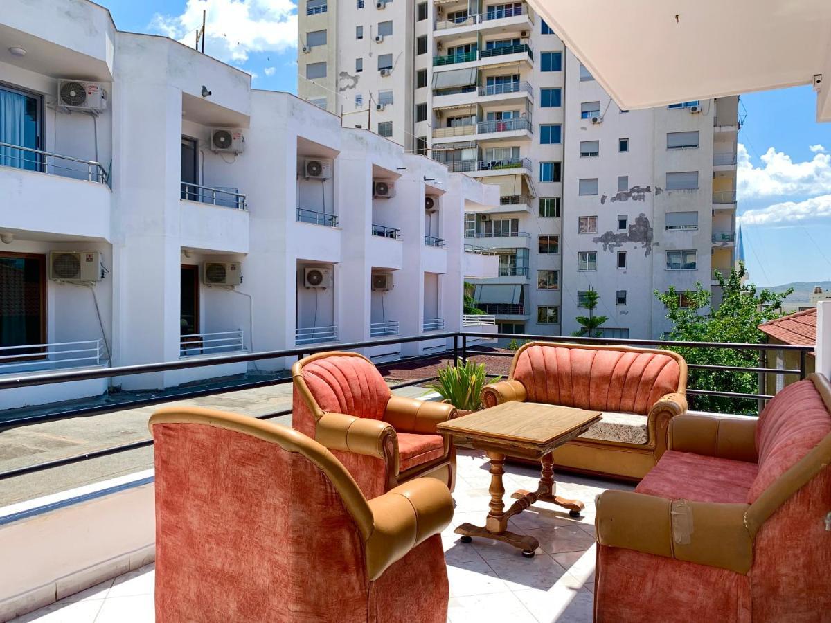 City Center Saranda Extérieur photo
